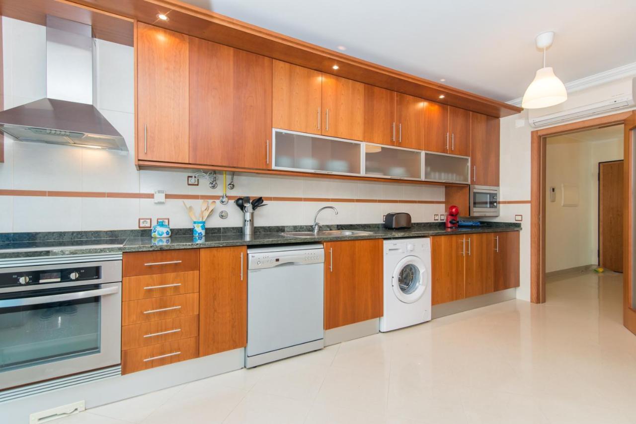 Casa Mergoux - 15 Mins Walk City Center - Quiet - Spacious Tavira Esterno foto