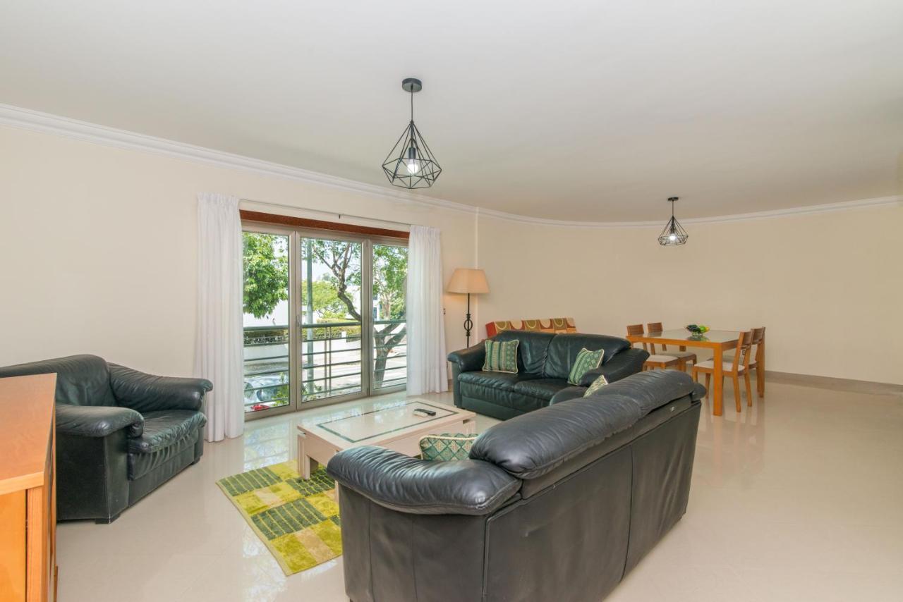 Casa Mergoux - 15 Mins Walk City Center - Quiet - Spacious Tavira Esterno foto