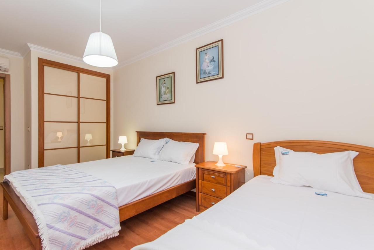 Casa Mergoux - 15 Mins Walk City Center - Quiet - Spacious Tavira Esterno foto